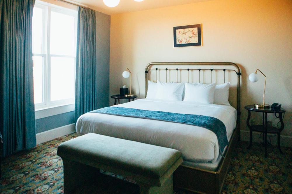 King Room interior
